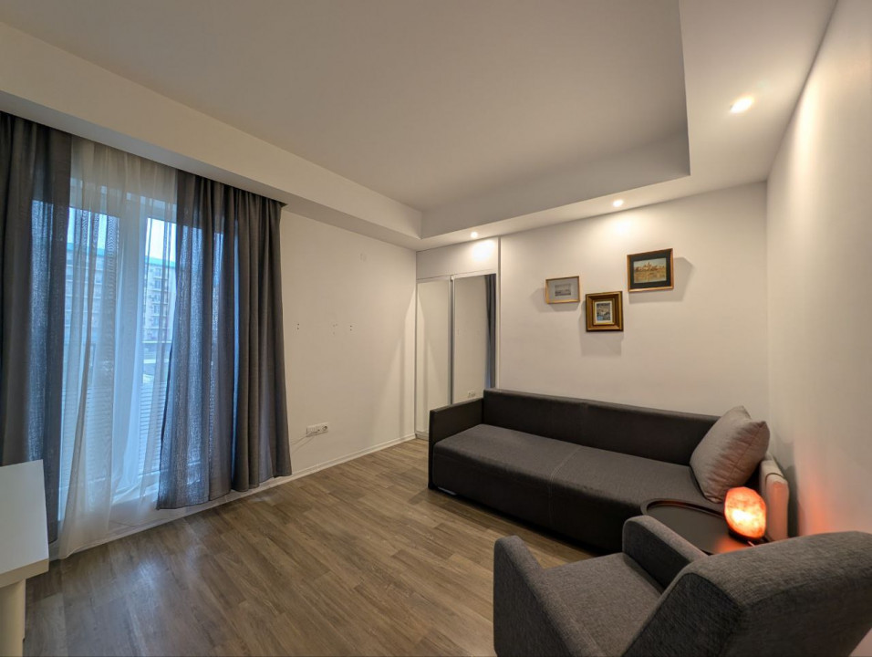 Apartament 2 camere in Complexul Cosmopolis, decomandat + parcare inclusa