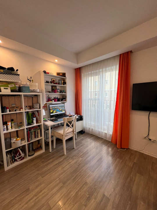Apartament 2 camere in Complexul Cosmopolis, decomandat + parcare inclusa
