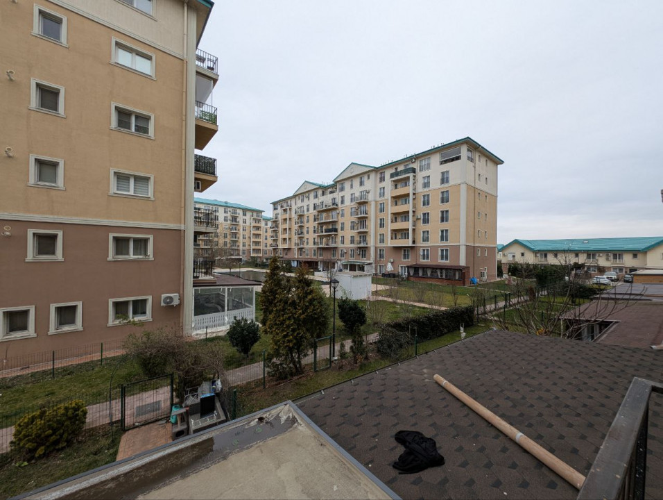 Apartament 2 camere in Complexul Cosmopolis, decomandat + parcare inclusa