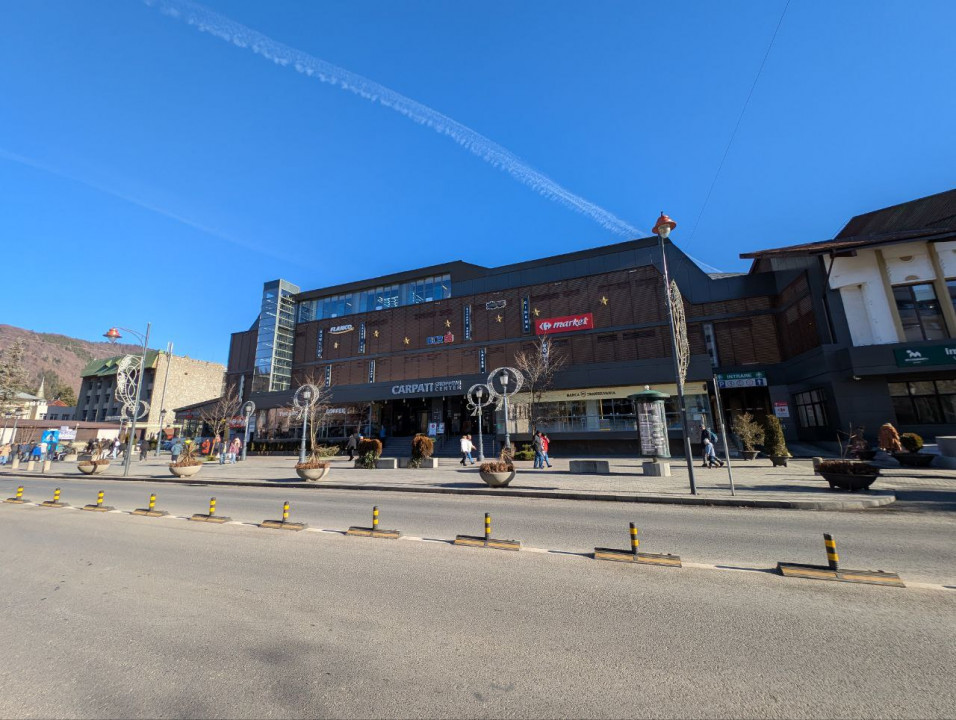 Spatiu Comercial 160 mp, Parter Complexul Comercial Carpati, Sinaia