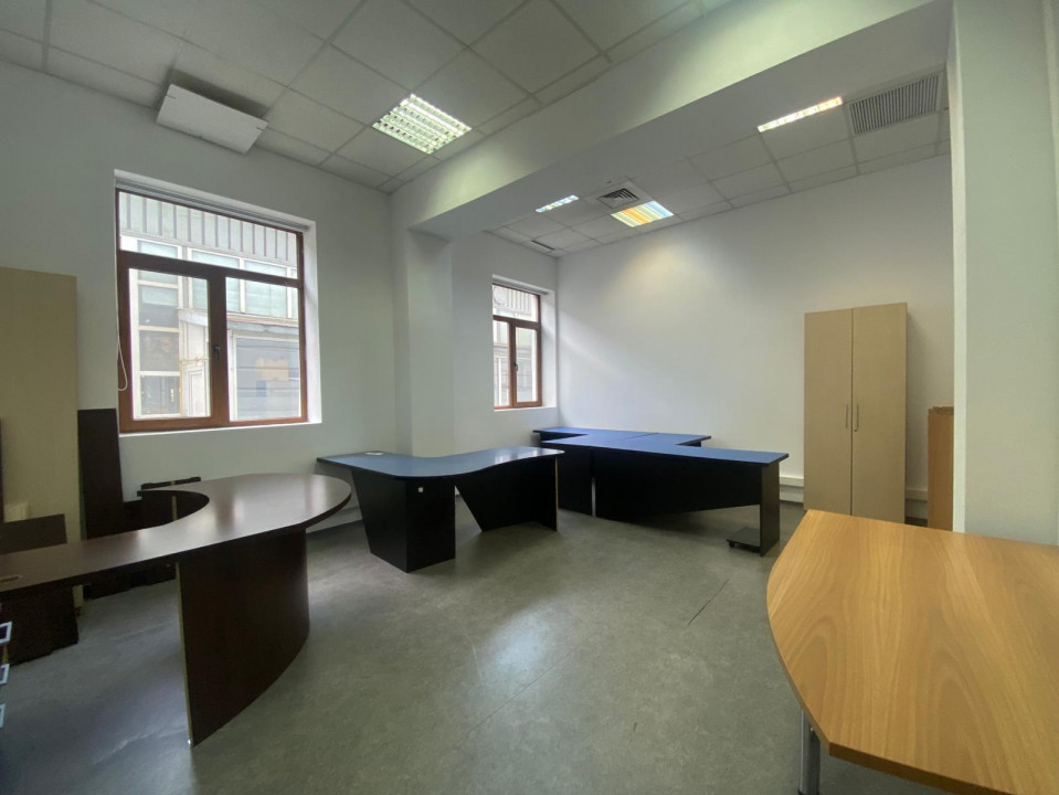 Spatii de birouri ,200 mp