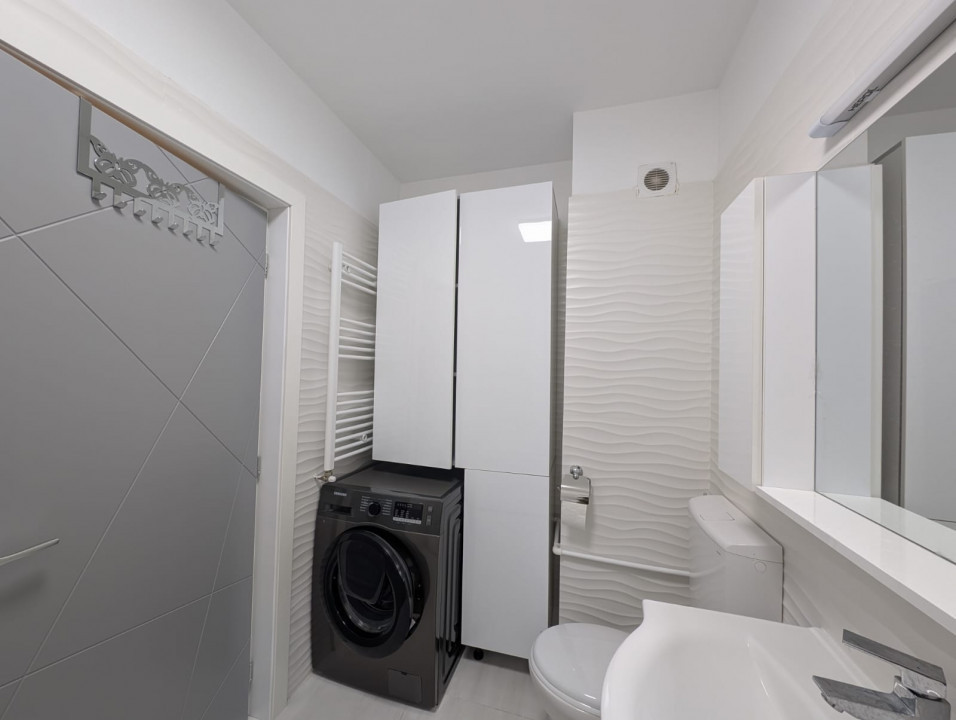 Apartament de închiriat 2 camere White Tower, parcare subterana inclusa in pret