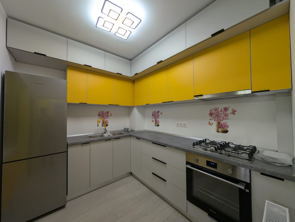 Apartament de închiriat 2 camere White Tower, parcare subterana inclusa in pret