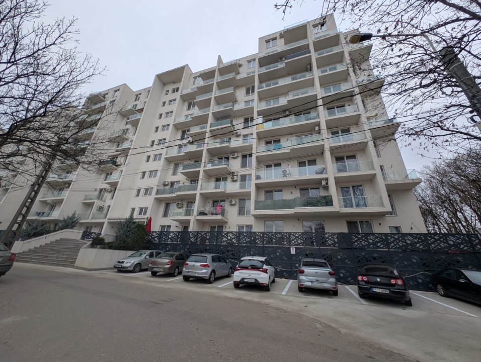 Apartament de închiriat 2 camere White Tower, parcare subterana inclusa in pret