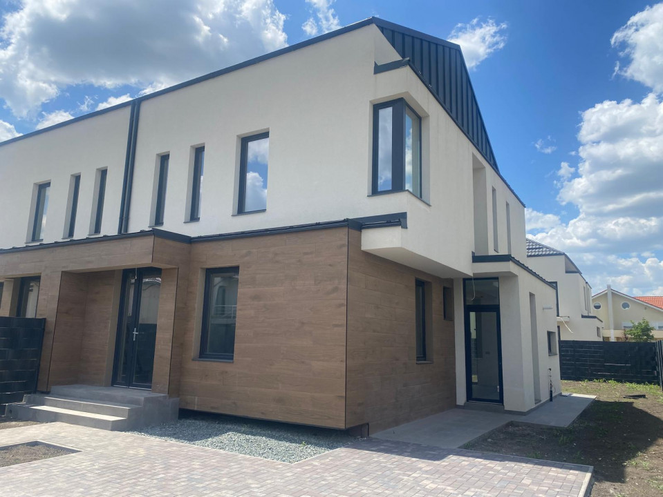 Vile cuplate, situate in Ronda Residence-Otopeni