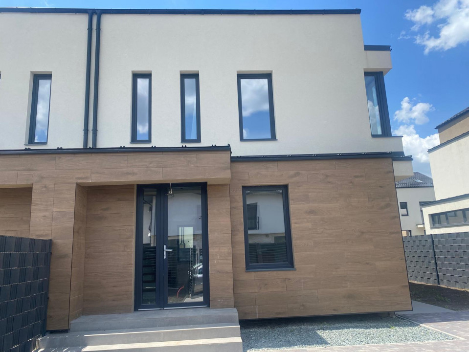 Vile cuplate, situate in Ronda Residence-Otopeni