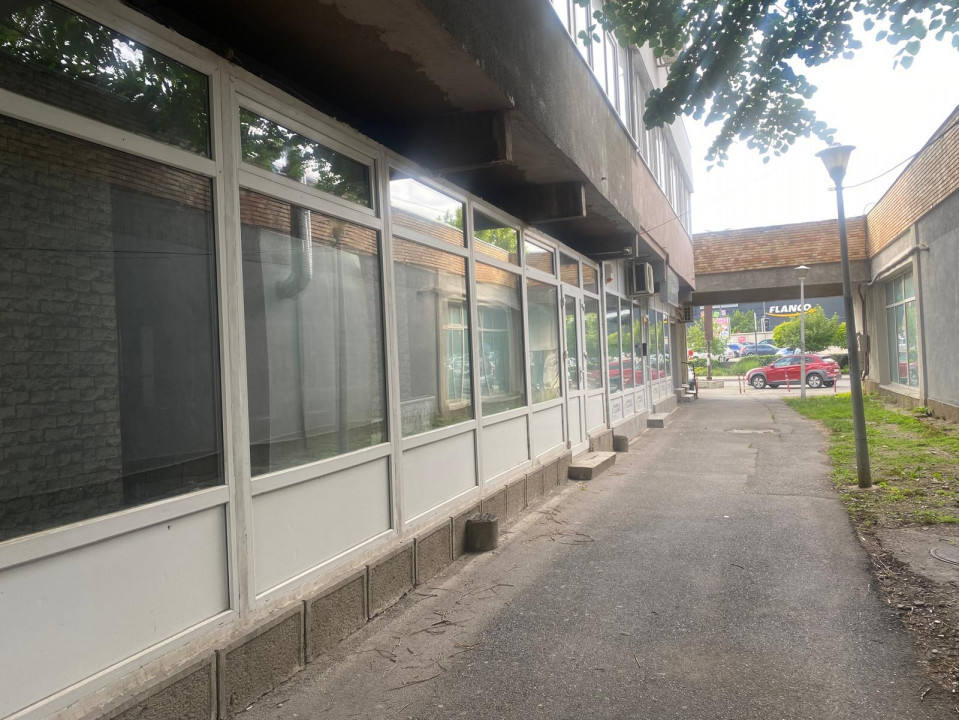 Spatiul Comercial 60 mp, Parter 