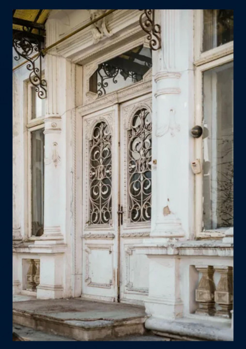 Spatiul comercial/Cladire de birouri/160 mp