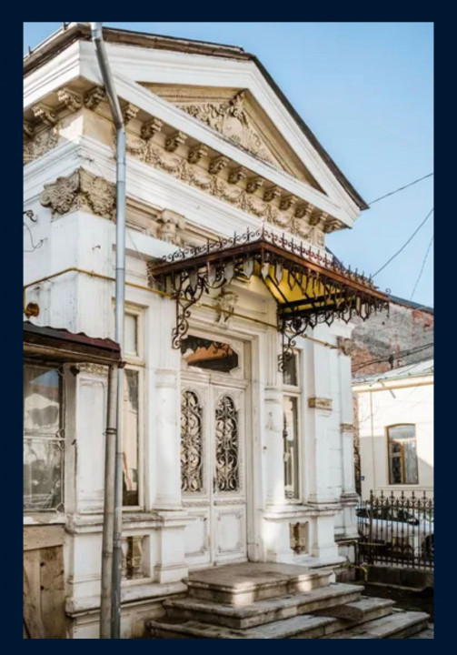 Spatiul comercial/Cladire de birouri/160 mp