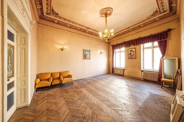 Vila istorica de patrimoniu - 160 mp/teren 262 mp