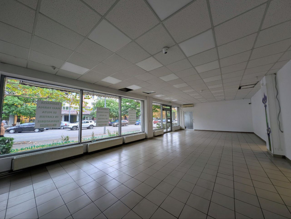 Spatiul Comercial Central Câmpina