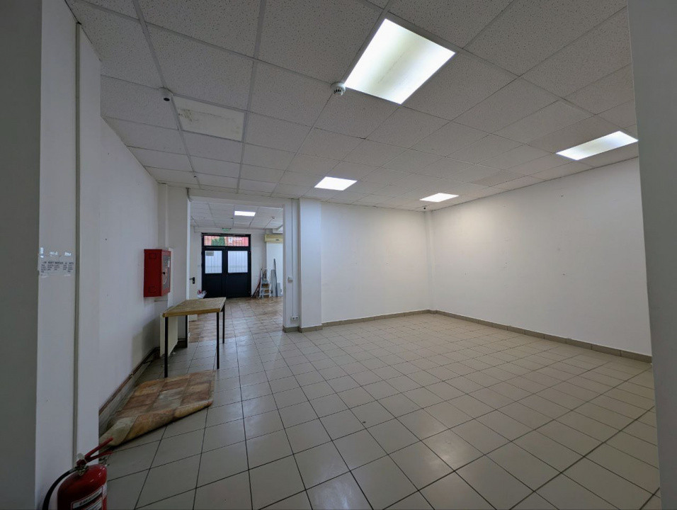 Spatiul Comercial Central Câmpina