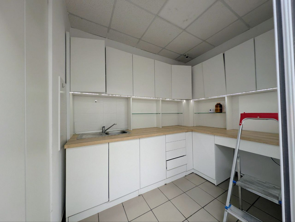 Spatiul Comercial Central Câmpina