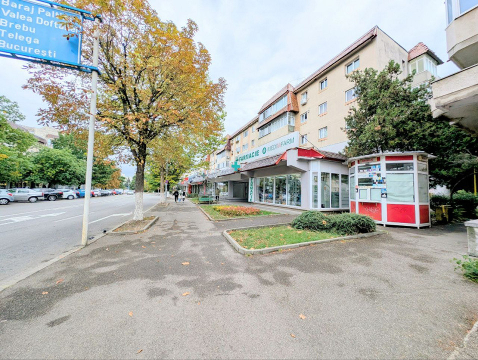 Spatiul Comercial Central Câmpina