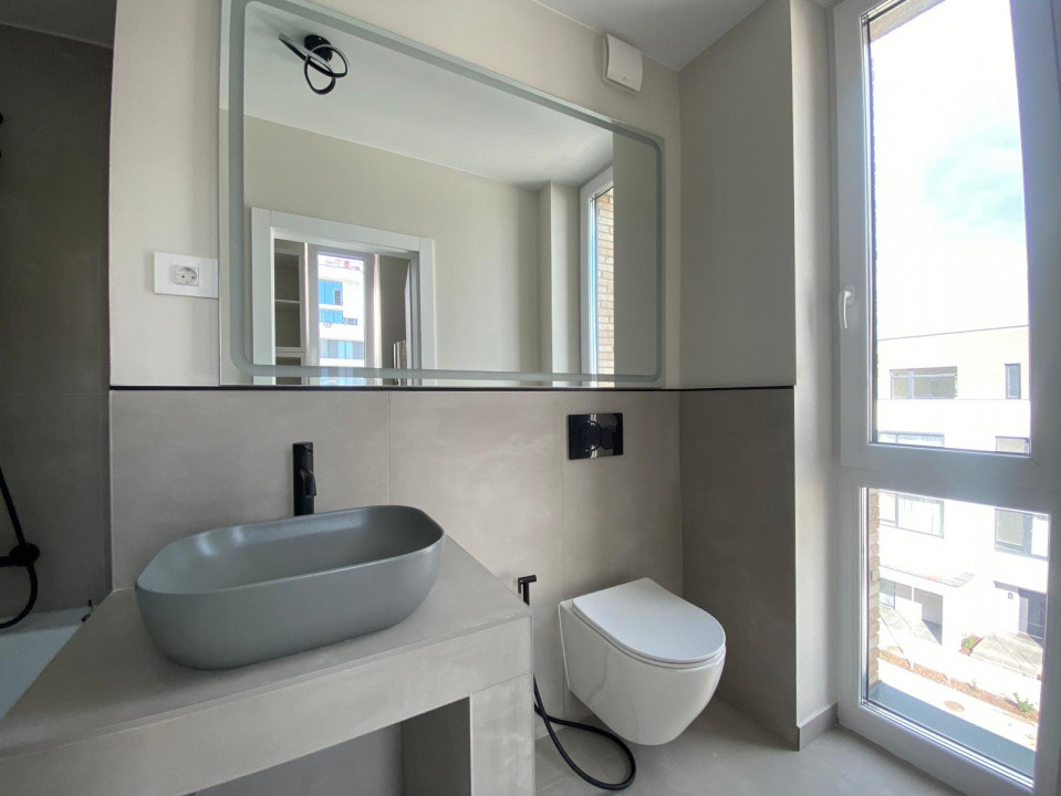 Apartament modern cu 3 camere/Terasa/Parcare