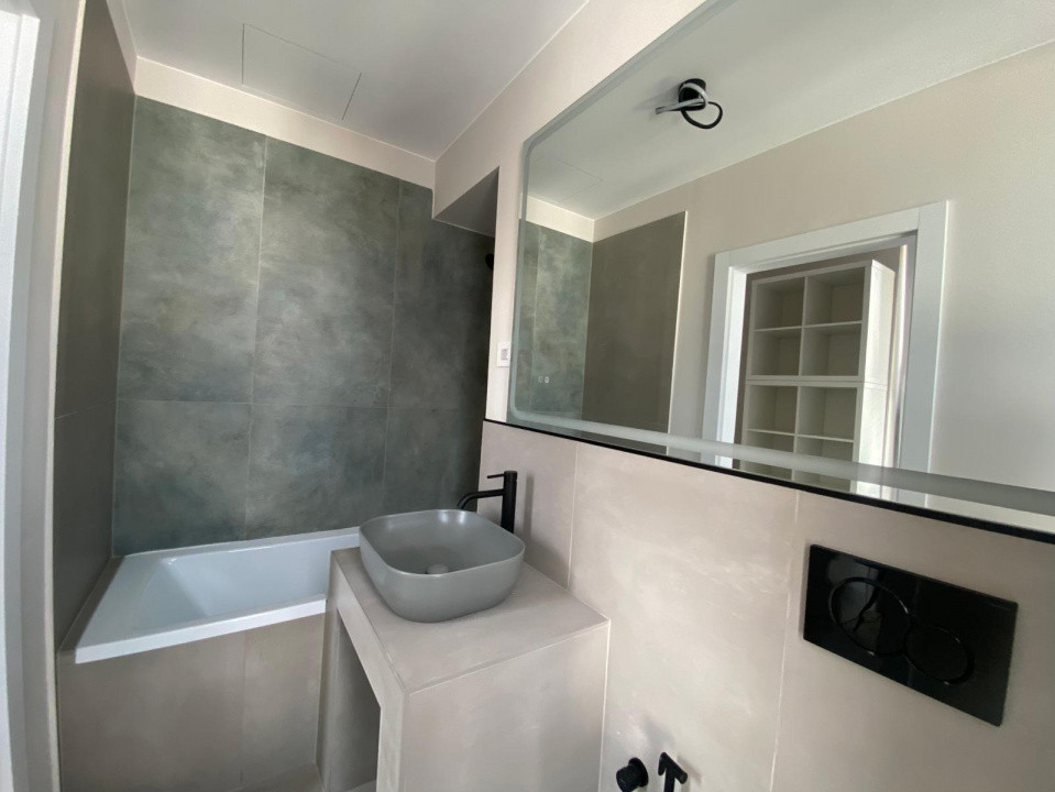 Apartament modern cu 3 camere/Terasa/Parcare