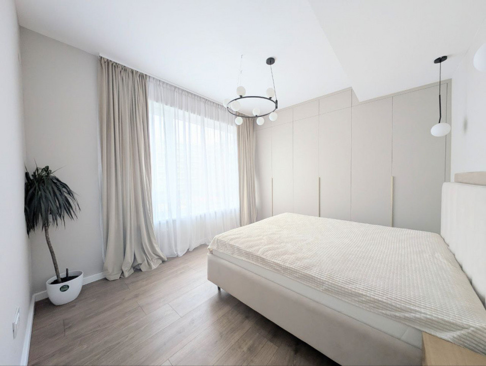 Apartament modern cu terasa - De închiriat