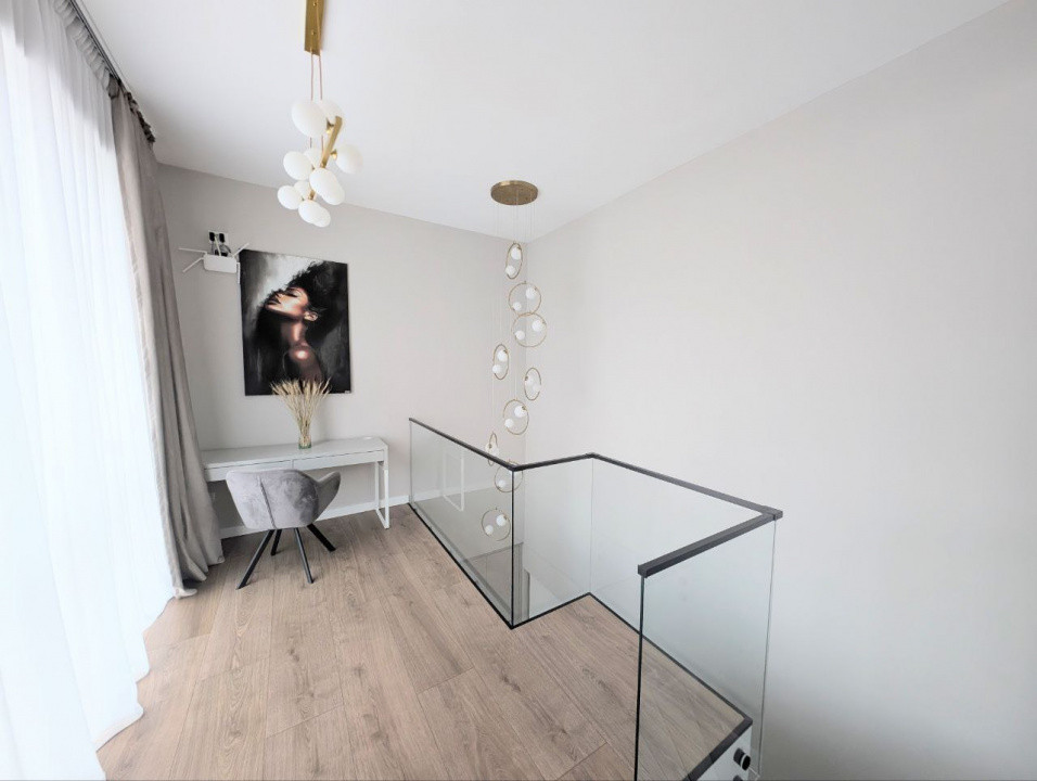 Apartament modern cu terasa - De închiriat
