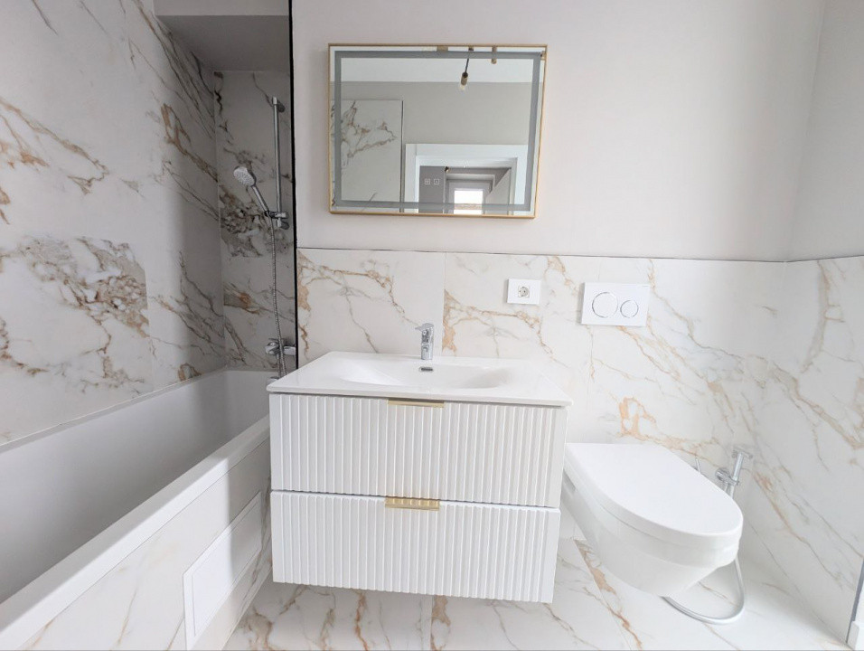 Apartament modern cu terasa - De închiriat