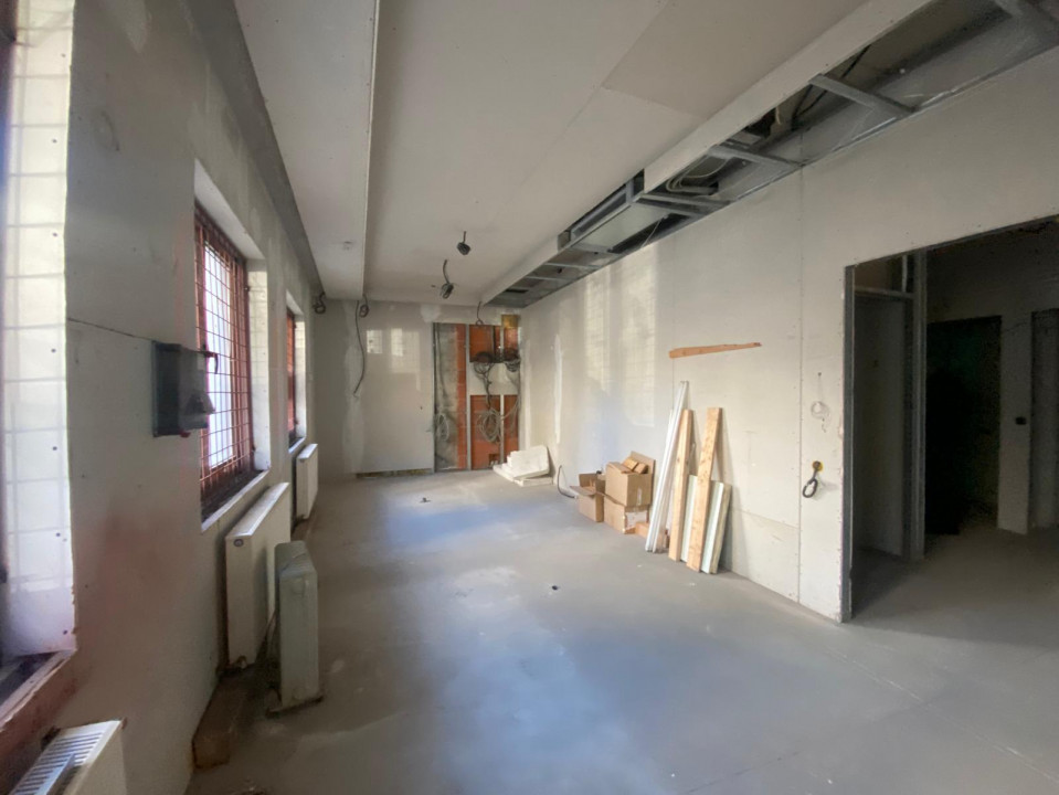 Închiriere cladire de birouri  - Zona Foisor de Foc