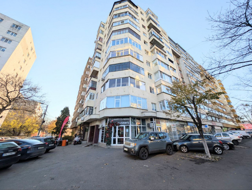 Spatiu Comercial - Stradal, 70 mp , bd.Republicii